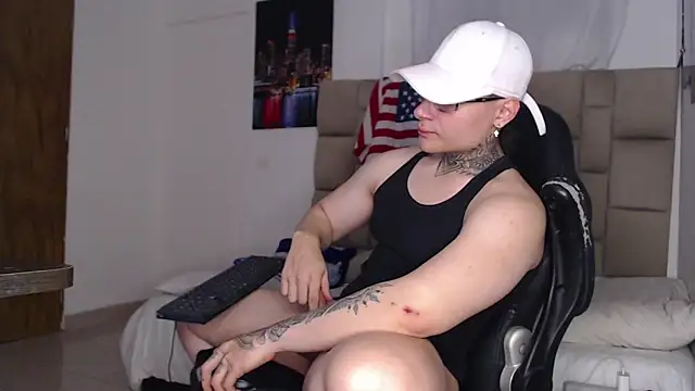 DennisWalkerr online show from 12/27/24, 03:31