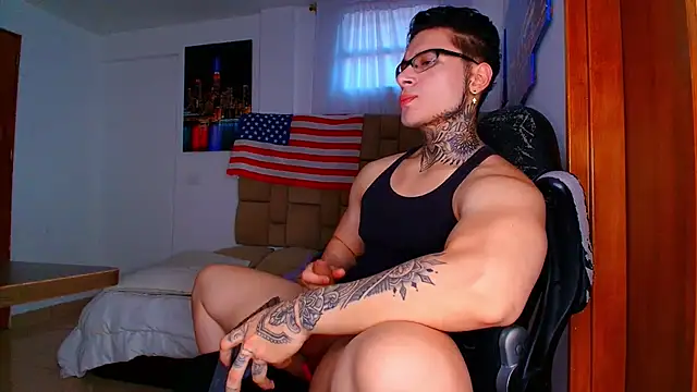 DennisWalkerr online show from 10/30/25, 09:37