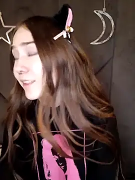 SashaMeow online show from 03/18/25, 10:48