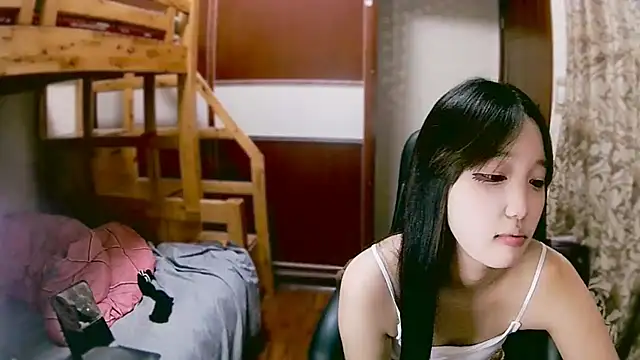 lulu-2002 online show from 12/31/24, 07:18