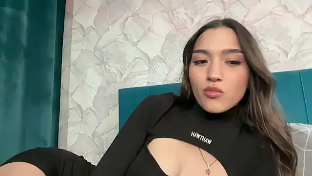 MilenaMilven online show from 12/25/24, 07:13