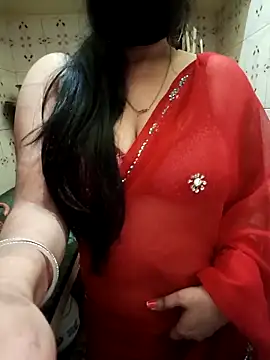 Snapshot of Soniya_444 chatting on 02/13/26, 05:42 Soniya 444 online show from 02/13/26, 05:42