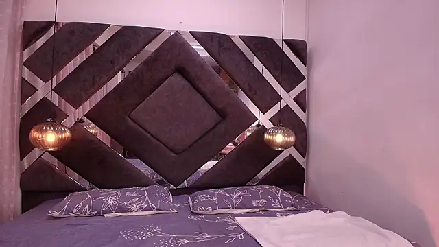 sam lewins online show from 02/11/25, 07:16