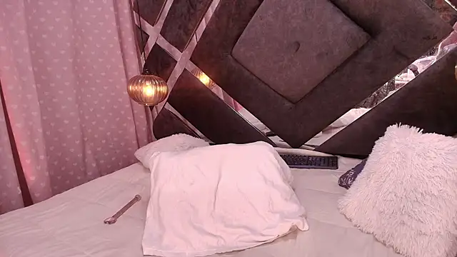 sam lewins online show from 02/12/25, 10:15