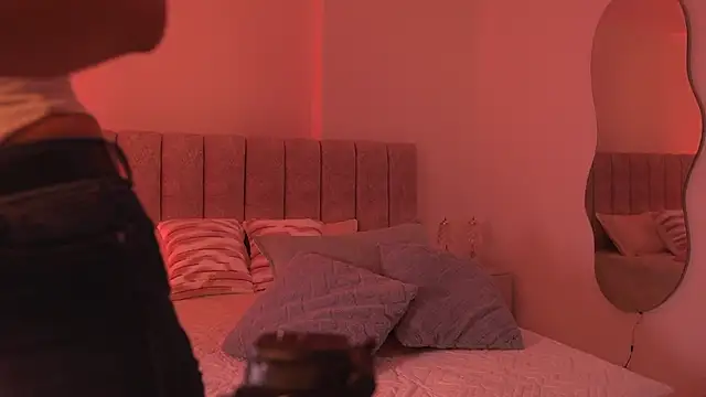 sam lewins online show from 11/07/25, 07:25