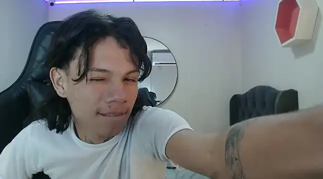 andy dan18 online show from 01/19/25, 04:14