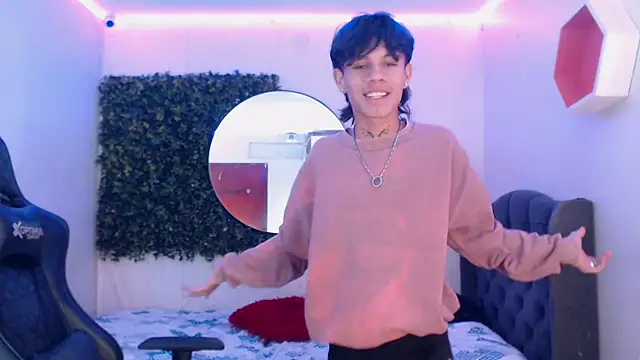 andy dan18 online show from 03/12/25, 04:02