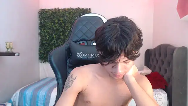 andy dan18 online show from 03/18/25, 04:37