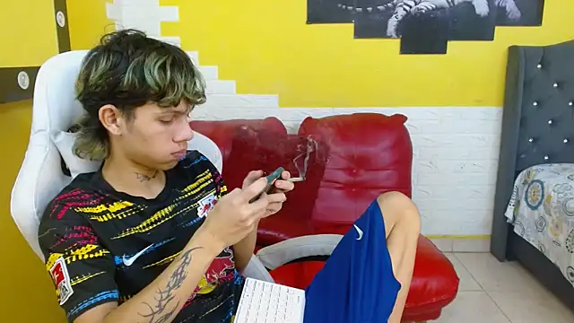 andy dan18 online show from 03/31/26, 08:42