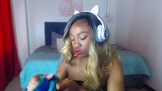 nikkystorm1  online show from 03/03/25, 02:26