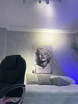 samy xoxox online show from 01/07/25, 09:18