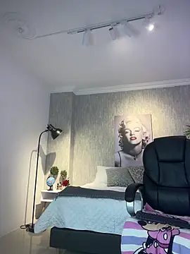 samy xoxox online show from 01/16/25, 05:42