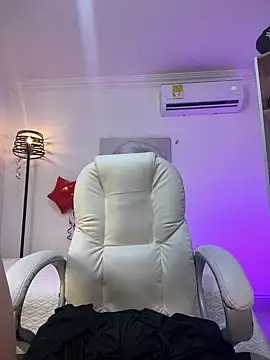 samy xoxox online show from 02/22/25, 07:14