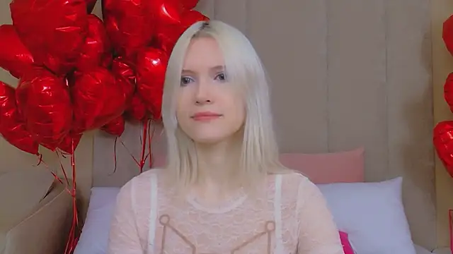 NellieLoyns online show from 02/17/26, 05:30