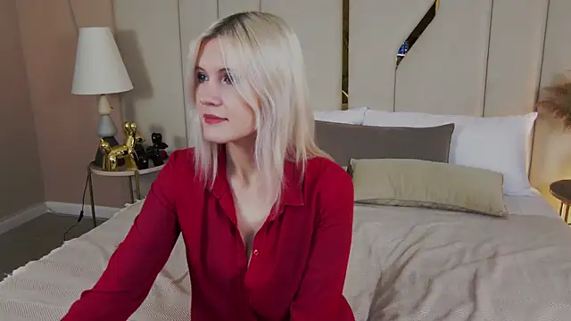 NellieLoyns online show from 02/28/26, 05:47