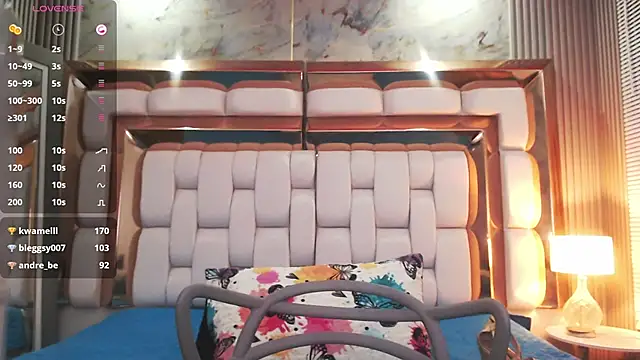 Snapshot of MommyHelpsmee chatting on 02/20/25, 02:29 MommyHelpsmee online show from 02/20/25, 02:29