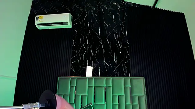 LolaAngellx online show from 09/23/25, 08:34