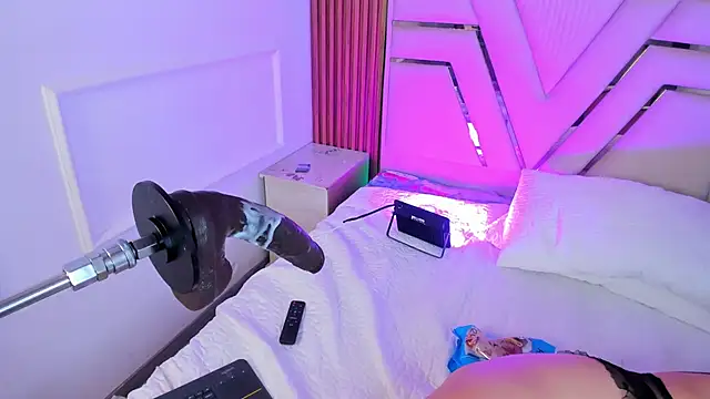 LolaAngellx online show from 10/01/25, 12:49