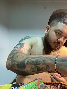 El Titan1998 online show from 04/17/26, 11:19