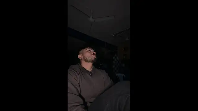 Snapshot of Beboteejoel chatting on 09/25/25, 01:31 Beboteejoel online show from 09/25/25, 01:31