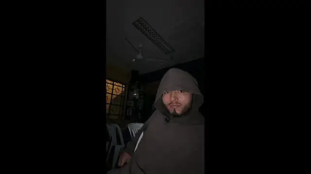 Snapshot of Beboteejoel chatting on 09/27/25, 03:55 Beboteejoel online show from 09/27/25, 03:55