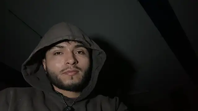 Snapshot of Beboteejoel chatting on 10/02/25, 04:19 Beboteejoel online show from 10/02/25, 04:19