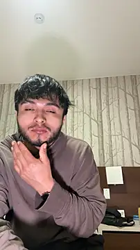 Snapshot of Beboteejoel chatting on 11/15/25, 03:59 Beboteejoel online show from 11/15/25, 03:59