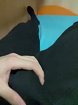 Dvddd online show from 12/04/25, 01:53