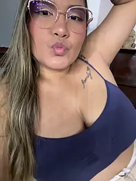 MiaLaurents online show from 04/14/26, 03:23