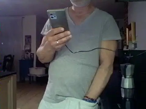 kevincumporn online show from 03/01/25, 04:15