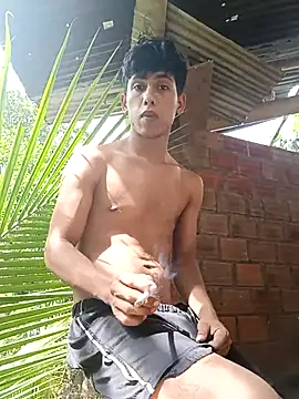 Andres123cv online show from 12/05/25, 06:59