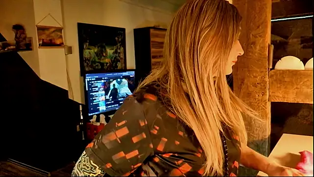 DYasmin69 online show from 12/22/25, 09:23