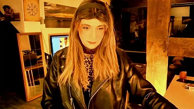 DYasmin69 online show from 02/07/26, 12:36