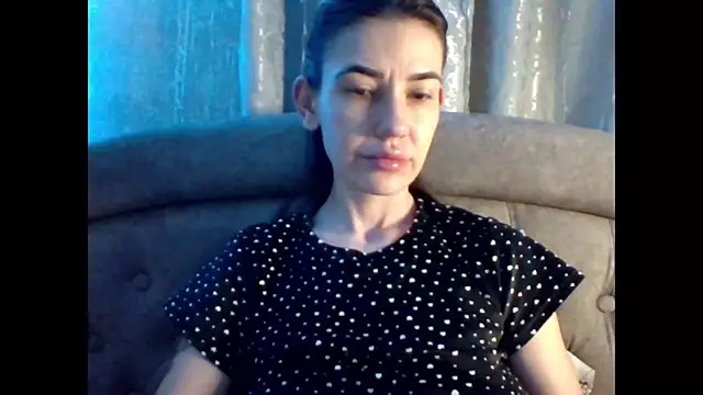 Snapshot of Diamond_Danaa chatting on 03/08/26, 11:30 Diamond Danaa online show from 03/08/26, 11:30