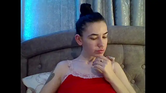 Snapshot of Diamond_Danaa chatting on 03/10/26, 11:43 Diamond Danaa online show from 03/10/26, 11:43