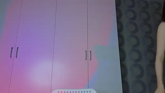 Cuteroxyfoxy online show from 01/07/25, 09:18