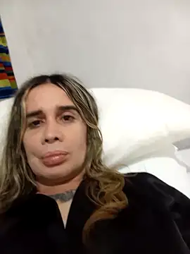 NaughtyBarbie19 online show from 11/24/25, 04:01