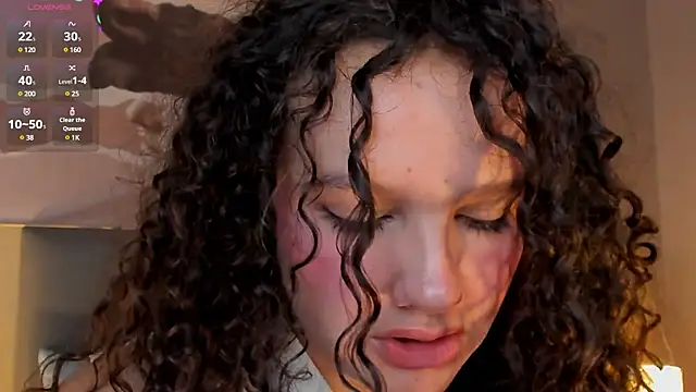 LucyLovelyy online show from 03/04/25, 02:49