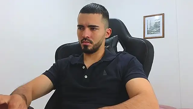 Massimoo 07 online show from 03/01/25, 07:37