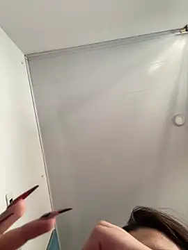 Snapshot of Sophia_cyrus11 chatting on 02/02/25, 07:57 Sophia cyrus11 online show from 02/02/25, 07:57