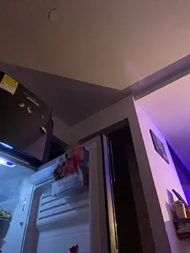 Snapshot of Sophia_cyrus11 chatting on 03/16/25, 12:34 Sophia cyrus11 online show from 03/16/25, 12:34