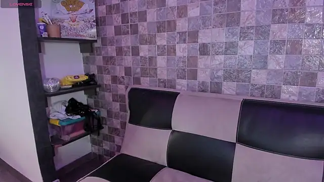 Sophia cyrus11 online show from 03/11/26, 07:42