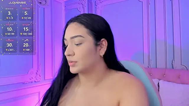 stefany duque1  online show from 12/31/24, 02:40