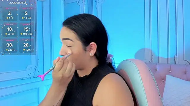 stefany duque1  online show from 01/21/25, 02:54