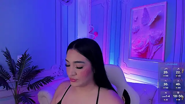 stefany duque1  online show from 10/16/25, 02:23