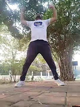 hot punekar online show from 02/10/25, 03:03