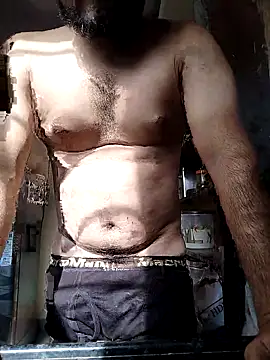 hot punekar online show from 09/30/25, 03:33