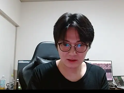 uramati online show from 02/13/26, 01:29