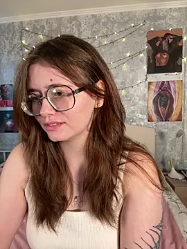 Sabrina shells online show from 11/14/25, 10:58