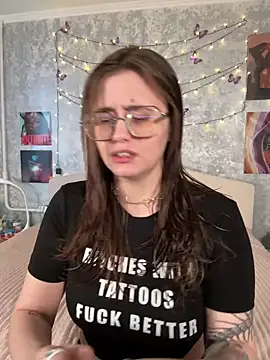 Sabrina shells online show from 12/04/25, 09:29